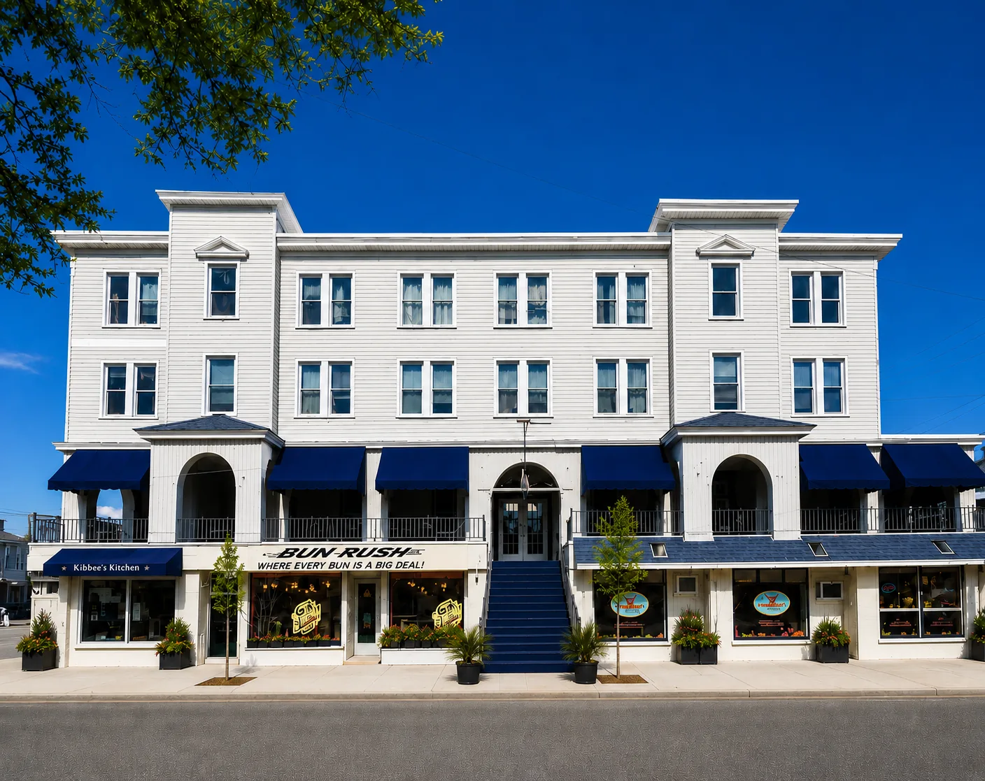 The Linda Grande Hotel building on the corner of Ocean Ave and 8th Street in Ocean City, NJ